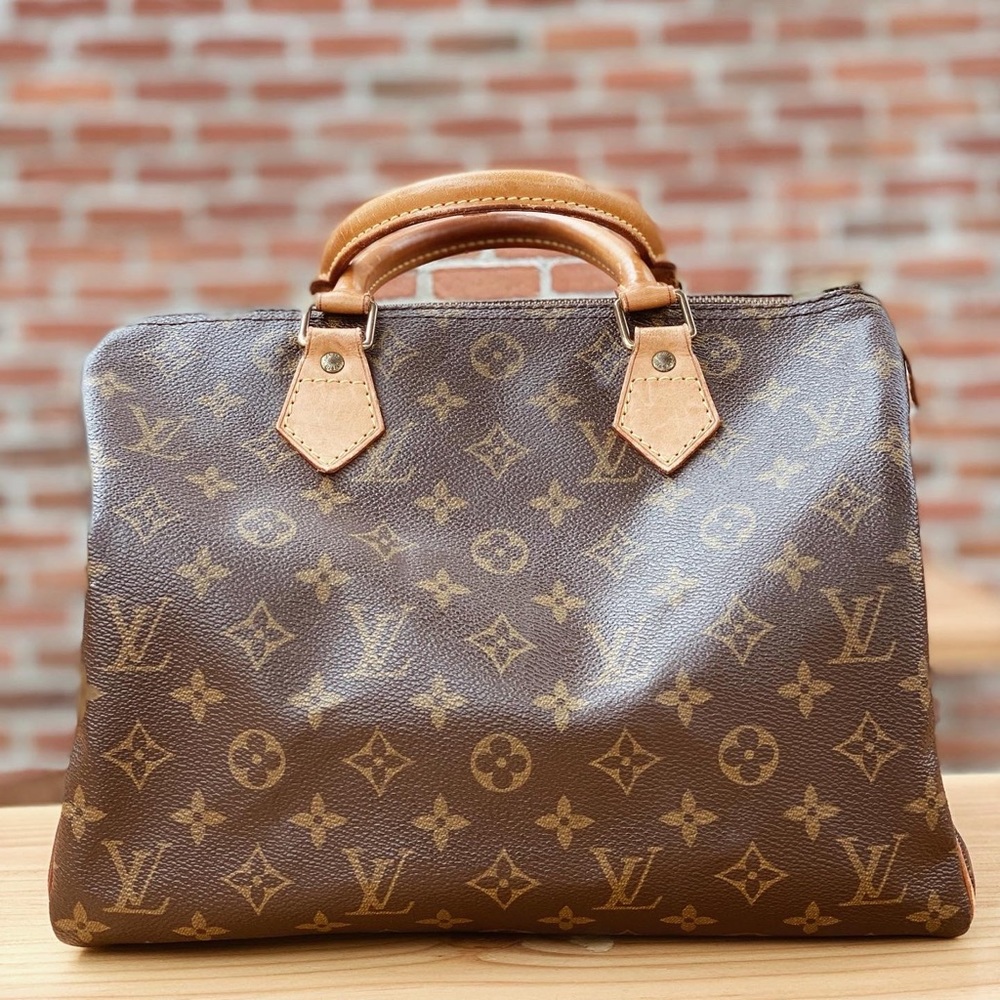Authentic Louis Vuitton Speedy 30 🖤 Excellent Condition
